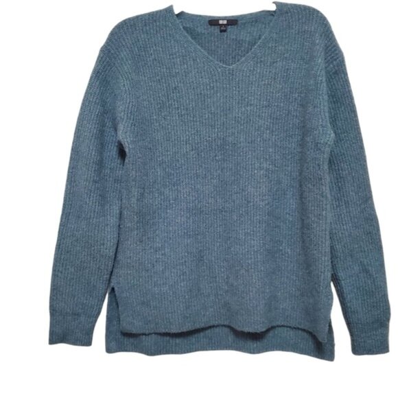Uniqlo Other - Uniqlo Sweater Teal Blue Green Oversized High Low Hem Unisex